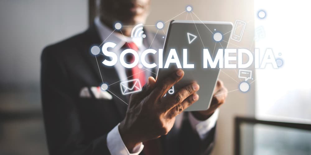 5 Effective Ways to Promote a Business on Social Media